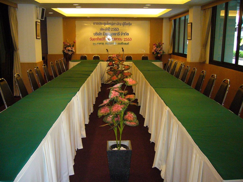 P Park Residence Charansanitwong Bangkok Kültér fotó