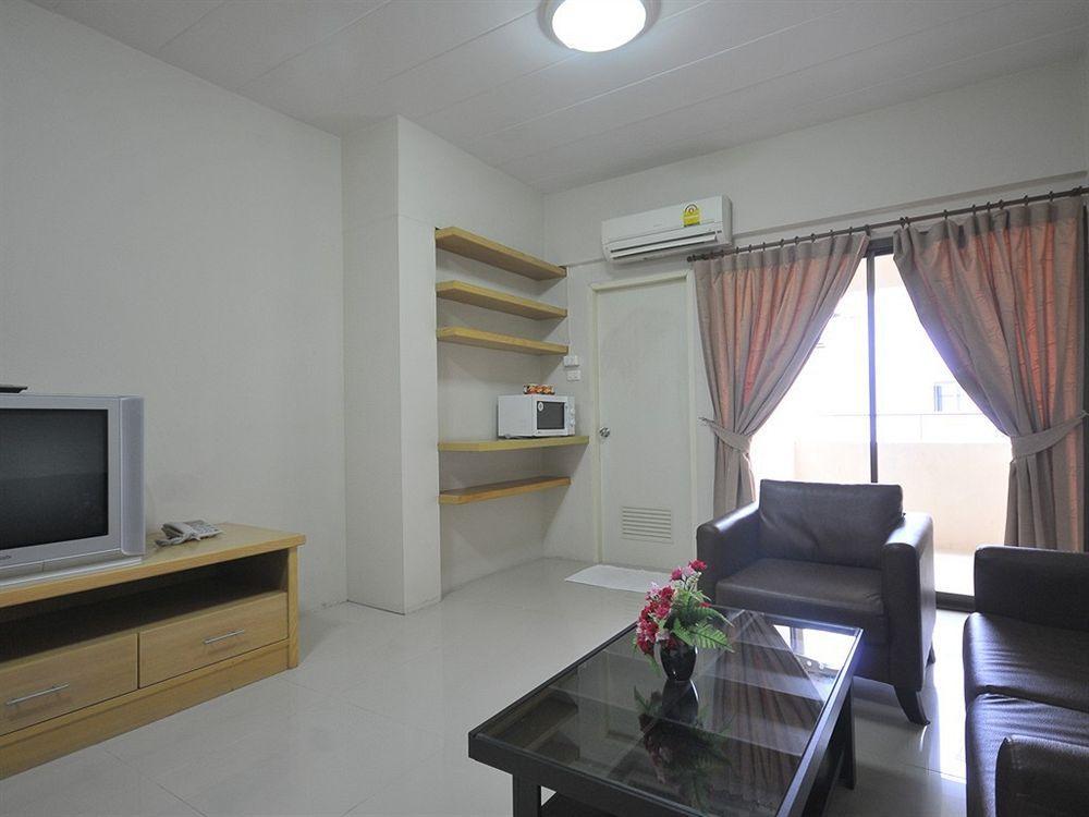 P Park Residence Charansanitwong Bangkok Kültér fotó