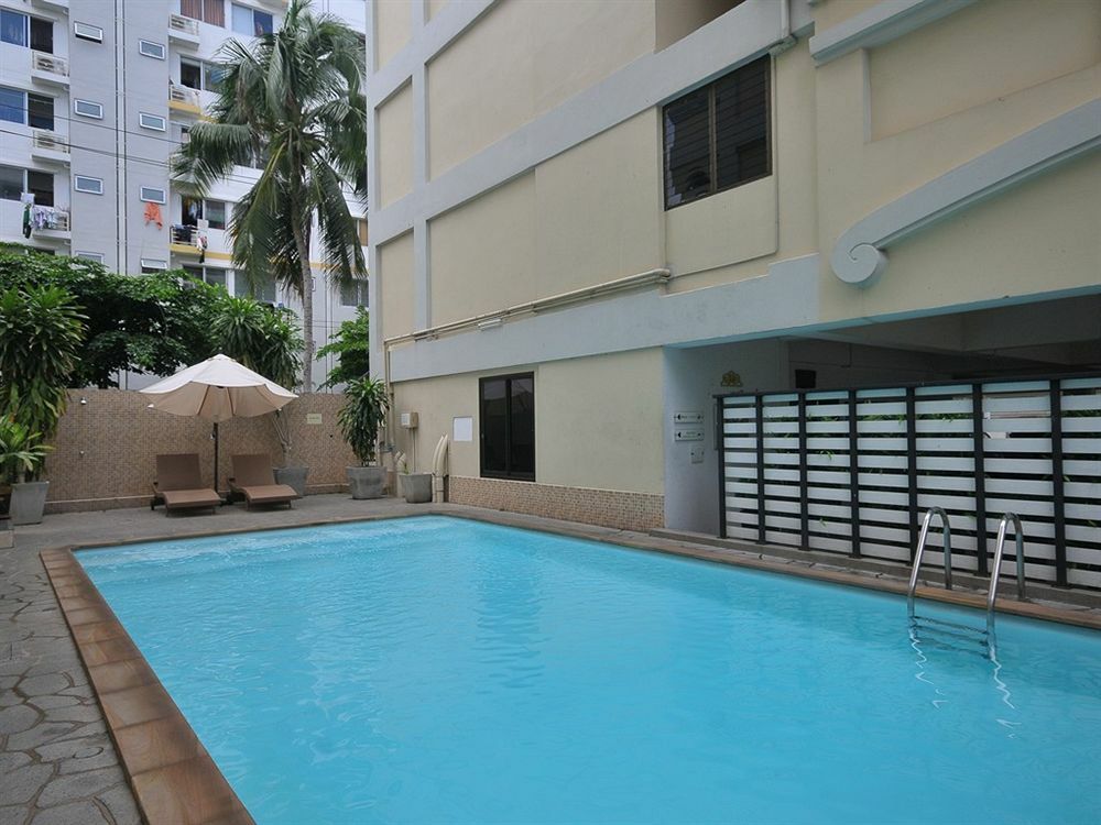 P Park Residence Charansanitwong Bangkok Kültér fotó